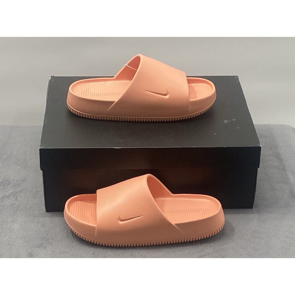 Nike Women’s Calm‎ Slides Size 9 Apricot Casual Beach Comfort - Picture 2 of 5
